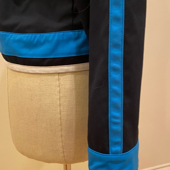 Nike Womens Navy Lightweight Track Jacket with Light Blue Side Stipe / Size M - Picture 13 of 14